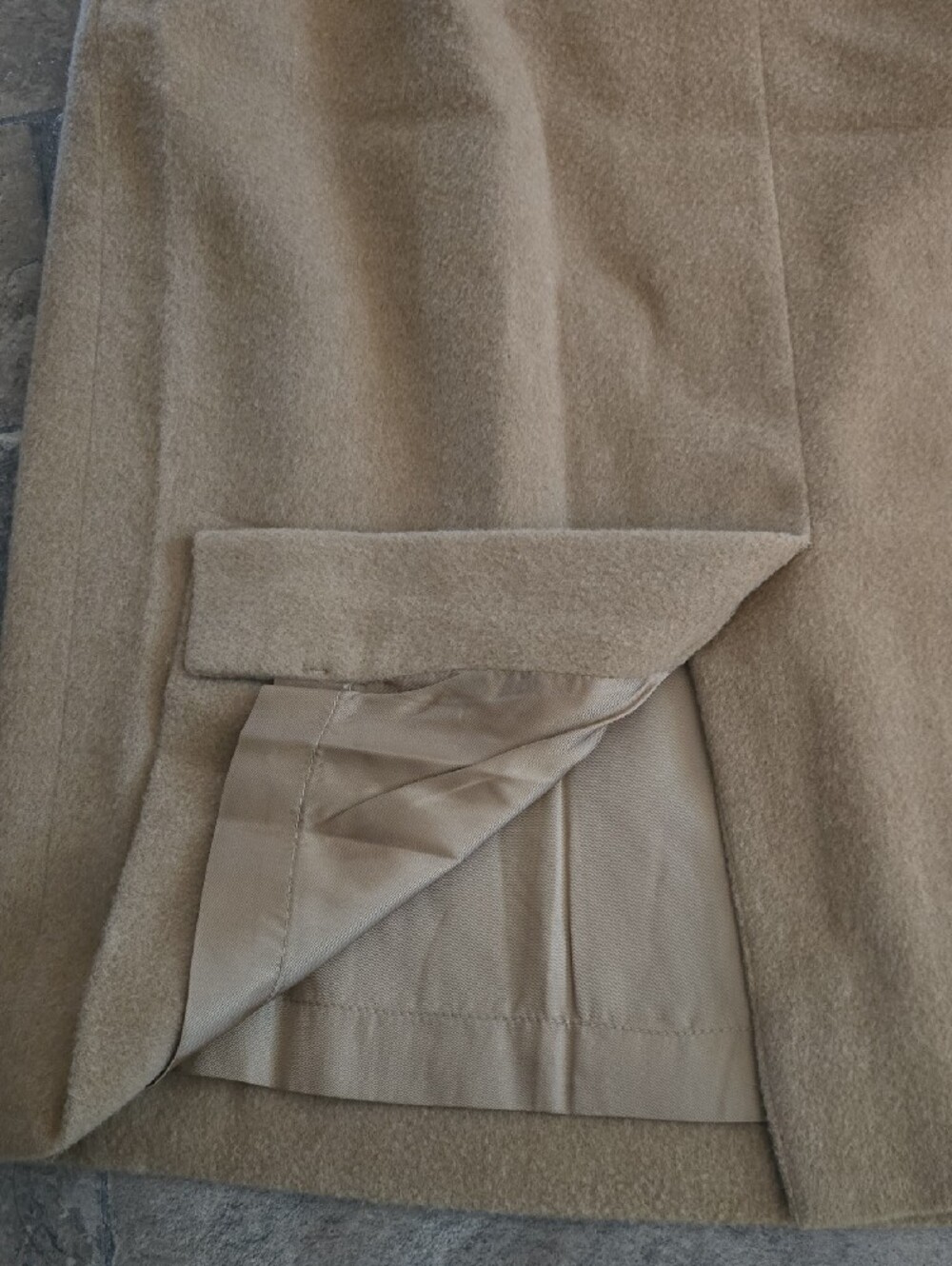 Vintage Brooks Brothers 100% Camel Hair Midi Pencil Skirt Pleated Tan Size 10 US - Picture 12 of 14
